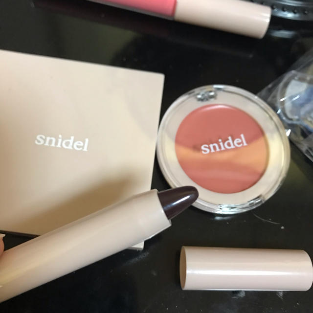 SNIDEL(スナイデル)の【お値下げ！】雑誌SWEET 付録 snidel コスメセット コスメ/美容のキット/セット(コフレ/メイクアップセット)の商品写真