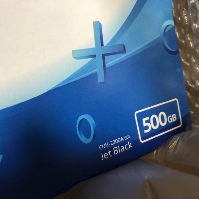 PlayStation®4 ジェット・ブラック 500GB