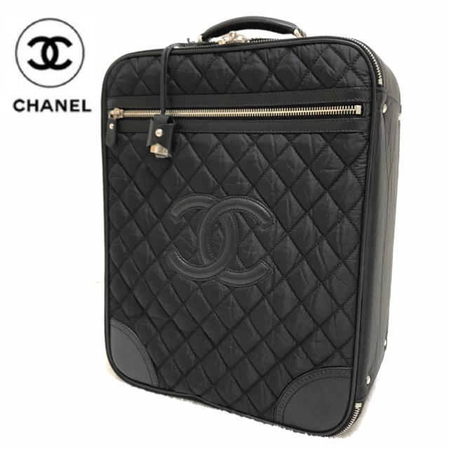 魅了 CHANEL - 【正規品】CHANEL✨シャネル/キャリーバッグ/ブラック/旅行/スーツケース スーツケース/キャリーバッグ