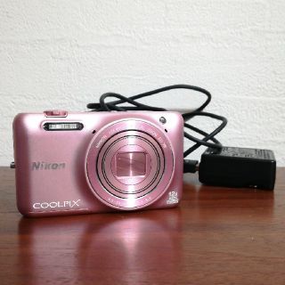 ニコン(Nikon)のニコン　デジカメ　S6600  クールピクス　wifi  自撮り(コンパクトデジタルカメラ)