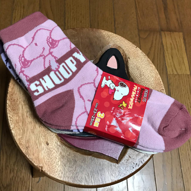 SNOOPY(スヌーピー)のSNOOPY厚手ソックス3足セット レディースのレッグウェア(ソックス)の商品写真