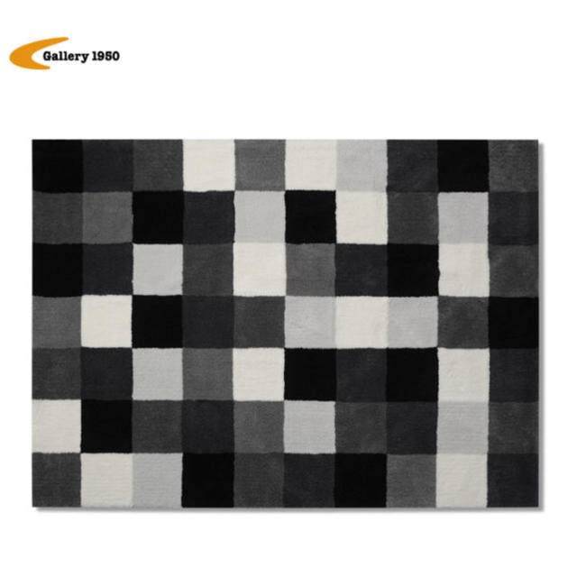 uniform experiment(ユニフォームエクスペリメント)のGallery1950 COLOR CHART LARGE RUG MAT インテリア/住まい/日用品のラグ/カーペット/マット(ラグ)の商品写真