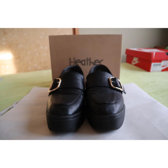 heather(ヘザー)のHeather バックルマニッシュ レディースの靴/シューズ(ローファー/革靴)の商品写真