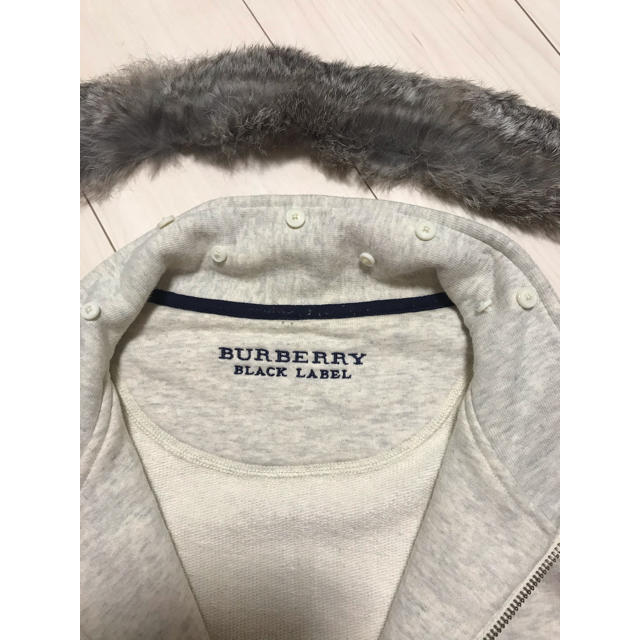 BURBERRY BLACK LABEL(バーバリーブラックレーベル)の美品！バーバリーブラックレーベル パーカー 3 M L メンズのトップス(パーカー)の商品写真