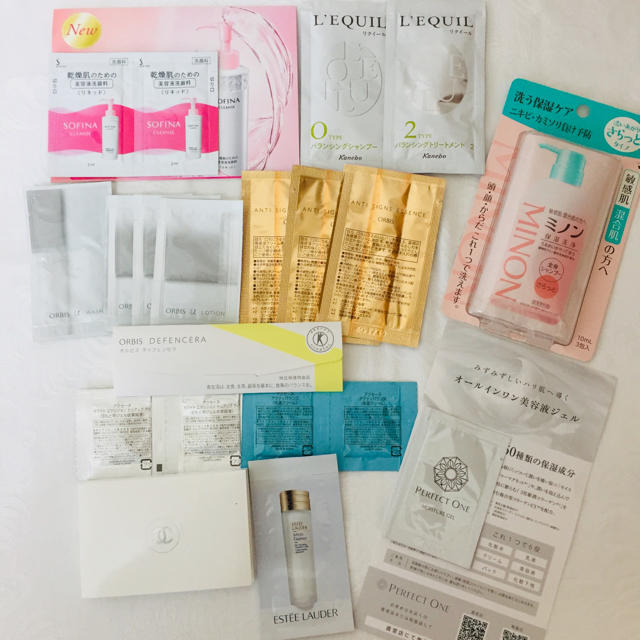 SHISEIDO (資生堂)(シセイドウ)のサンプル まとめ売り 52点 資生堂 オルビス 他 コスメ/美容のキット/セット(サンプル/トライアルキット)の商品写真