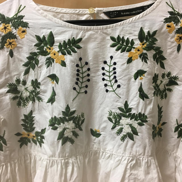 ZARA(ザラ)のZARA 刺繍チュニック レディースのトップス(チュニック)の商品写真