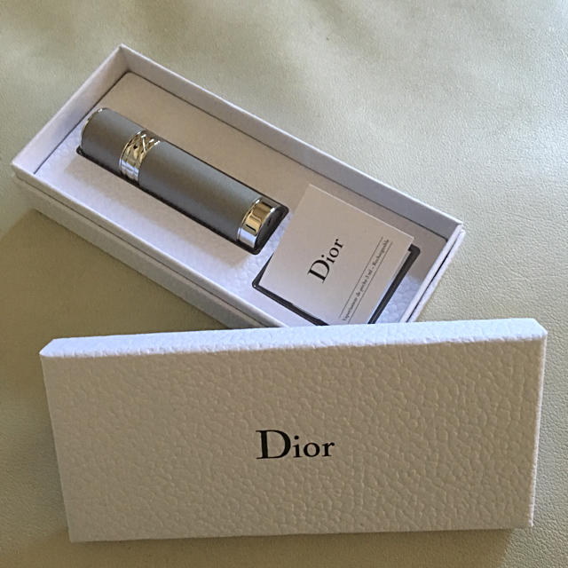 Christian Dior(クリスチャンディオール)のDior 香水 スプレーアトマイザー コスメ/美容の香水(その他)の商品写真