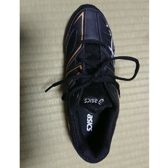 asics(アシックス)のsuinaさん専用☆新品☆スニーカー キッズ/ベビー/マタニティのキッズ靴/シューズ(15cm~)(スニーカー)の商品写真