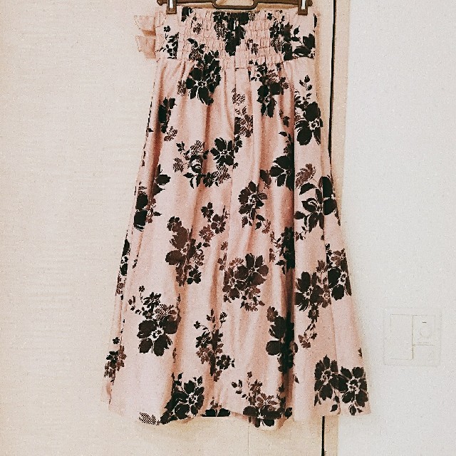 Lily Brown(リリーブラウン)の【Lily Brown】花柄スカート レディースのスカート(ロングスカート)の商品写真