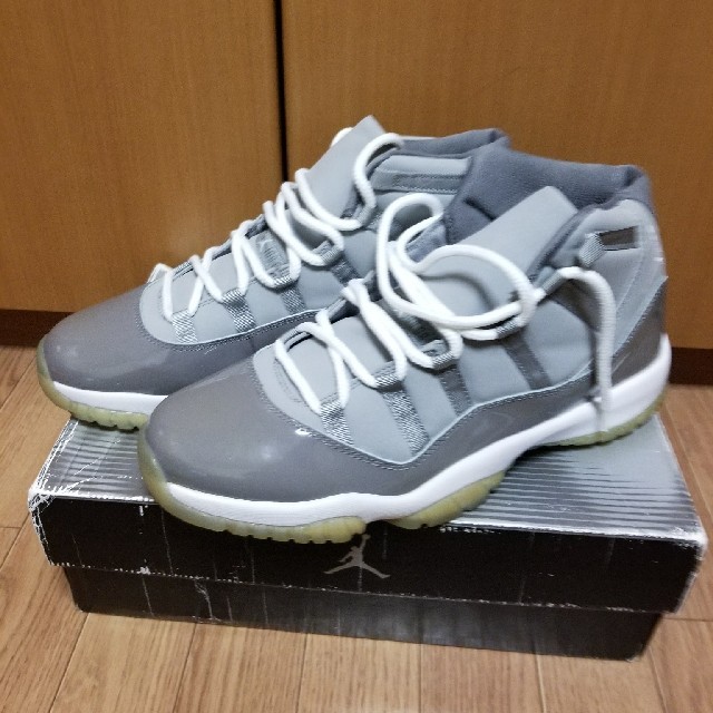 NIKE(ナイキ)のAIR JORDAN 11 RETRO メンズの靴/シューズ(スニーカー)の商品写真