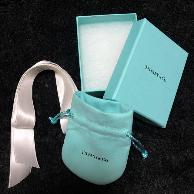 Tiffany & Co.(ティファニー)のティファニー 紙袋 ボックス 巾着セット レディースのバッグ(ショップ袋)の商品写真