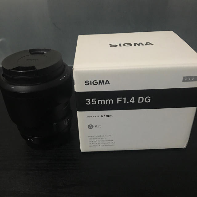 SIGMA(シグマ)のsigma art 35mm f1.4 canon スマホ/家電/カメラのカメラ(レンズ(単焦点))の商品写真