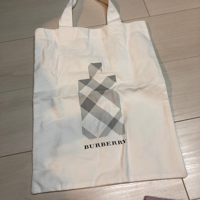 BURBERRY(バーバリー)のバーバリー ショップ袋 レディースのバッグ(トートバッグ)の商品写真