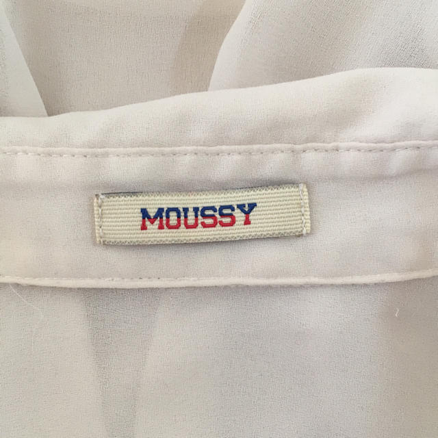 moussy(マウジー)の【moussy】トップス/シャツ シースルシャツ ホワイトシャツ レディースのトップス(シャツ/ブラウス(長袖/七分))の商品写真