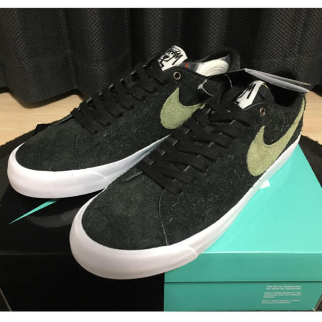 靴/シューズZOOM BLAZER LOW QS STUSSY