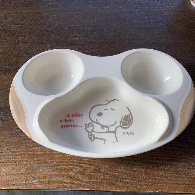 SNOOPYスヌーピーお皿 インテリア/住まい/日用品のキッチン/食器(食器)の商品写真