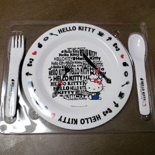 サンリオ(サンリオ)のm.i 様専用◆HELLO KITTY☆ランチセット＆収納ケース(食器)