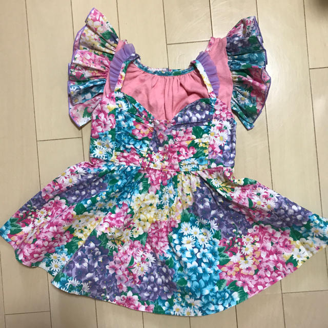 fafa(フェフェ)のfafa フェフェ  90㎝ キャサリンワンピース トップスセット キッズ/ベビー/マタニティのキッズ服女の子用(90cm~)(ワンピース)の商品写真