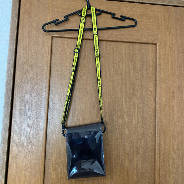 VANQUISH(ヴァンキッシュ)の【#FR2】クリアショルダーバッグ 黒 メンズのバッグ(ショルダーバッグ)の商品写真