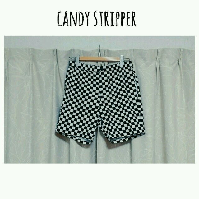 Candy Stripper(キャンディーストリッパー)のcandystripper ハーフパンツ レディースのパンツ(ハーフパンツ)の商品写真