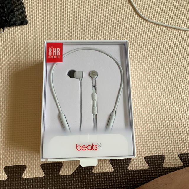 新作お得 Beats by Dr Dre - 新品 beatsx マットシルバーの通販 by 白