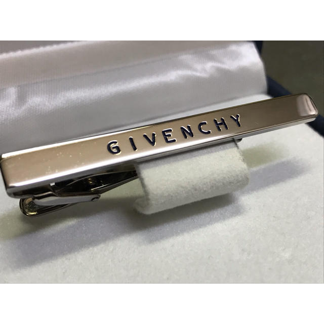 ジバンシー ネクタイピン タイピン タイバー ロゴ | bombaytools.com