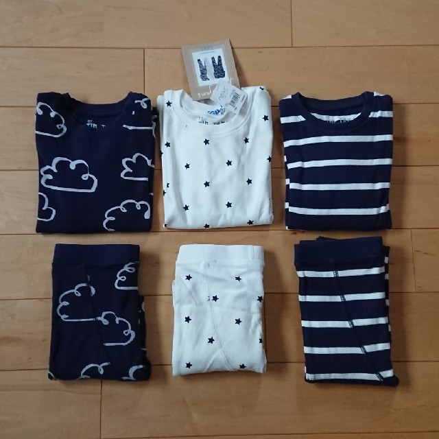 NEXT(ネクスト)の新品usedネクストNEXTセットアップ三点セット110 キッズ/ベビー/マタニティのキッズ服男の子用(90cm~)(Tシャツ/カットソー)の商品写真