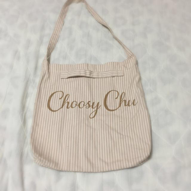 choosy chu(チュージーチュー)のchoosy chu肩がけカバン レディースのバッグ(ショルダーバッグ)の商品写真