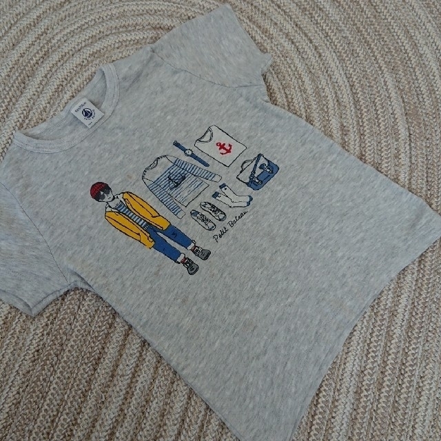 PETIT BATEAU(プチバトー)のまいよん様専用！PETIT BATEAU プリント半袖Tシャツ キッズ/ベビー/マタニティのキッズ服男の子用(90cm~)(Tシャツ/カットソー)の商品写真