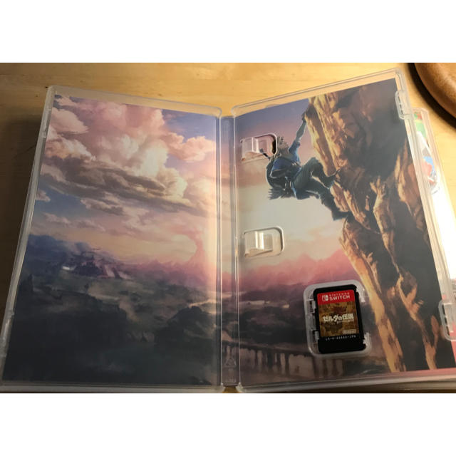 Nintendo Switch(ニンテンドースイッチ)のゼルダの伝説 ブレス オブ ザ ワイルド 美品 エンタメ/ホビーのゲームソフト/ゲーム機本体(携帯用ゲームソフト)の商品写真