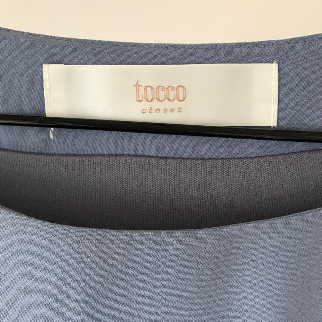 tocco(トッコ)のtocco closet 春ワンピースブルー レディースのワンピース(ひざ丈ワンピース)の商品写真