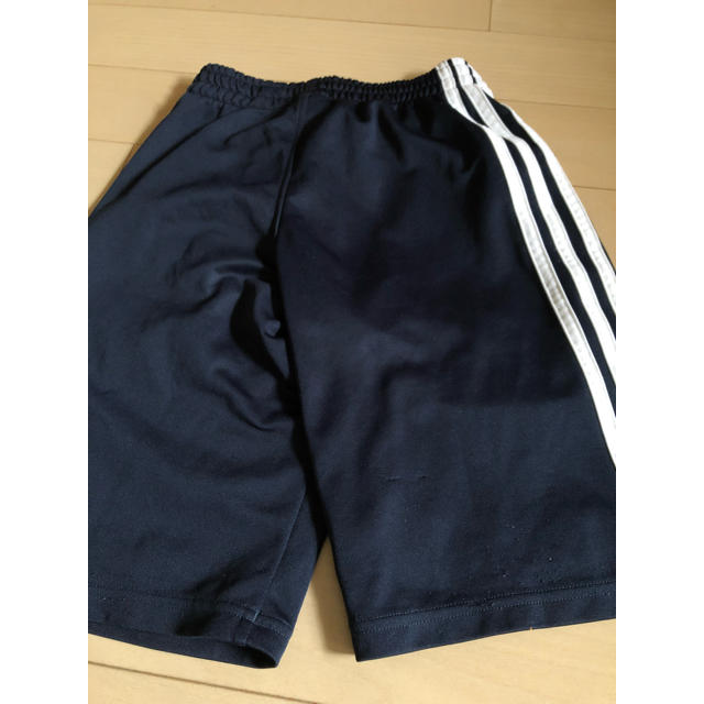 adidas(アディダス)のアディダス ハーフ パンツ 130サッカー adidas キッズ/ベビー/マタニティのキッズ服男の子用(90cm~)(パンツ/スパッツ)の商品写真