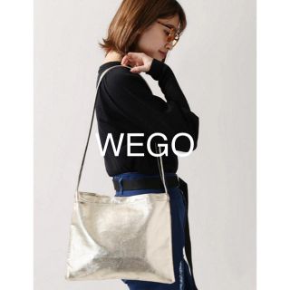 ウィゴー(WEGO)の新品★WEGO ポケット付き サコッシュ ショルダーバッグ ゴールド(ショルダーバッグ)