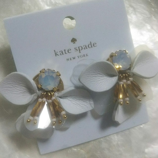 kate spade new york(ケイトスペードニューヨーク)のkate spade ピアス メンズのアクセサリー(ピアス(両耳用))の商品写真