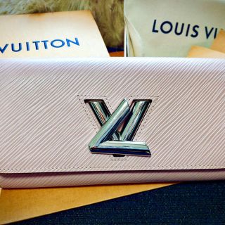 ルイヴィトン(LOUIS VUITTON)のLOUIS  VUITTON 長財布(財布)