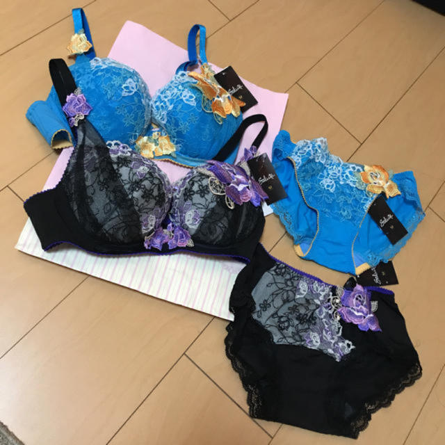 ☆3/24最終お値下げ!!☆サルート♡ブラ&ショーツ♡ 2セット♡新品未