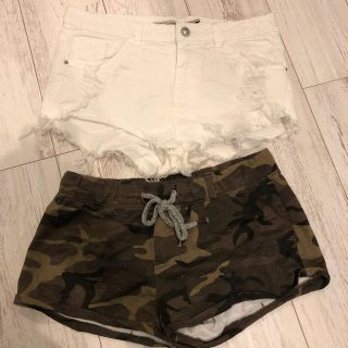 ベルシュカ(Bershka)のベルシュカ ショートパンツ ズボン 白 迷彩 カモフラ クラッシュパンツ(ショートパンツ)