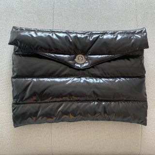 モンクレール(MONCLER)のmoncler クラッチバッグ(セカンドバッグ/クラッチバッグ)