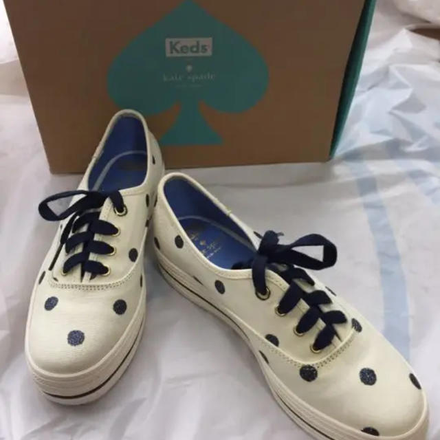 kate spade new york(ケイトスペードニューヨーク)のお値下げしました kate spade & keds コラボスニーカー レディースの靴/シューズ(スニーカー)の商品写真