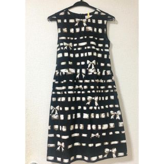 レッドヴァレンティノ(RED VALENTINO)のメイ様専用(ひざ丈ワンピース)