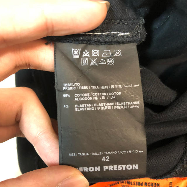 OFF-WHITE(オフホワイト)のHERON PRESTON カーゴパンツ 確実正規品 メンズのパンツ(ワークパンツ/カーゴパンツ)の商品写真