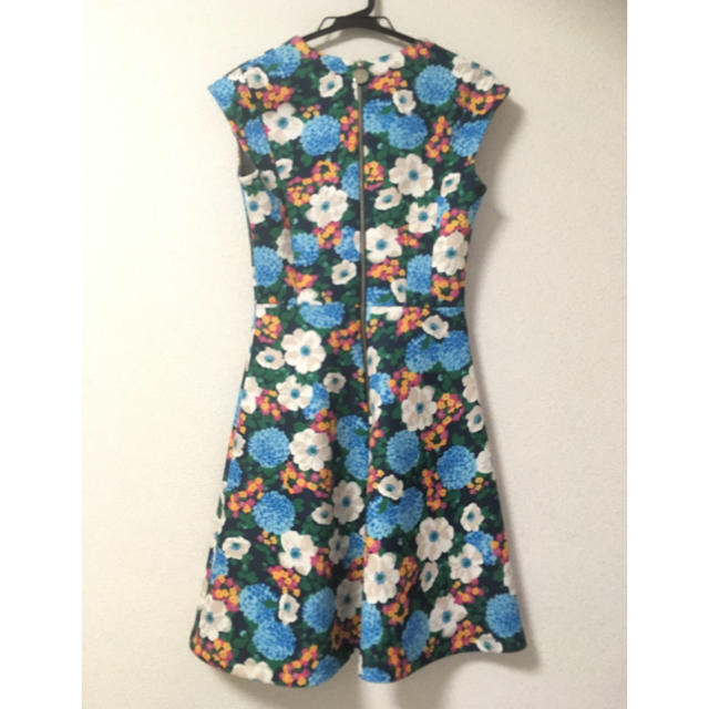 carven 花柄 ワンピース あじさい