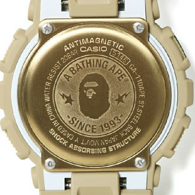 A BATHING APE(アベイシングエイプ)のA BATHING APE® x G-SHOCK GA-110 新品未使用 メンズの時計(腕時計(デジタル))の商品写真