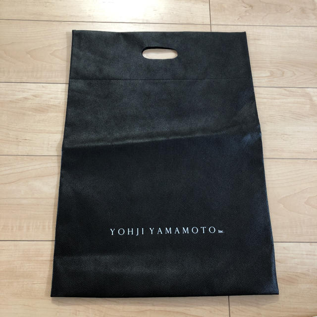 Yohji Yamamoto(ヨウジヤマモト)のヨウジヤマモト ショップクラッチバッグ レディースのバッグ(クラッチバッグ)の商品写真