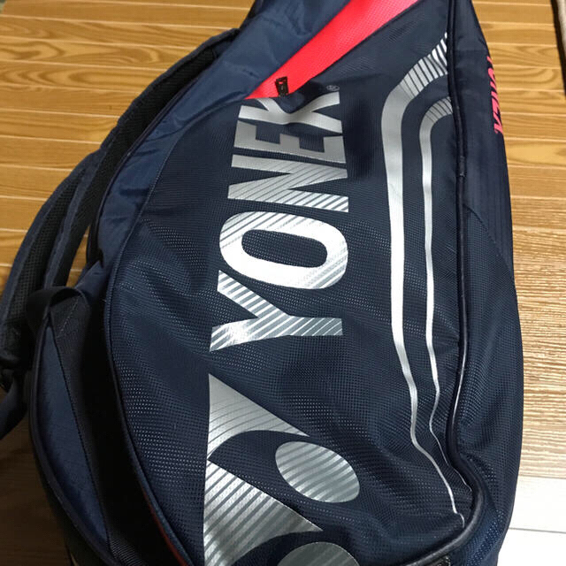 YONEX(ヨネックス)のYONEXラケットバッグ スポーツ/アウトドアのテニス(バッグ)の商品写真