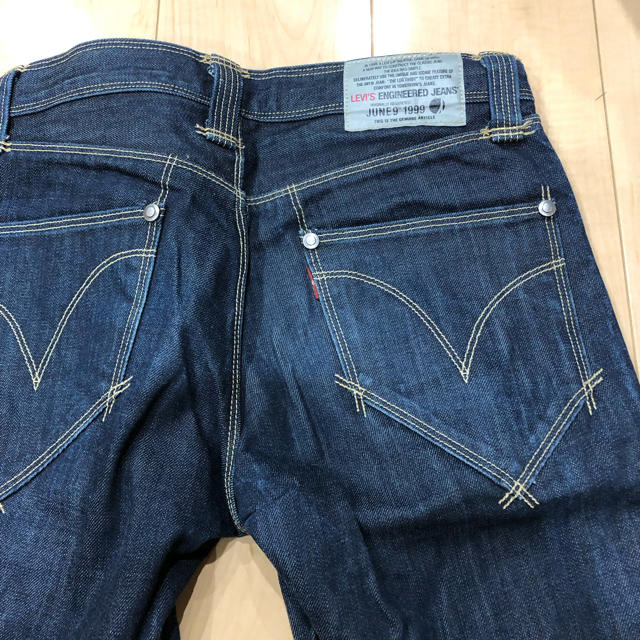 Levi's(リーバイス)の3／24で処分します！リーバイス スキニーデニム 29インチ メンズのパンツ(デニム/ジーンズ)の商品写真