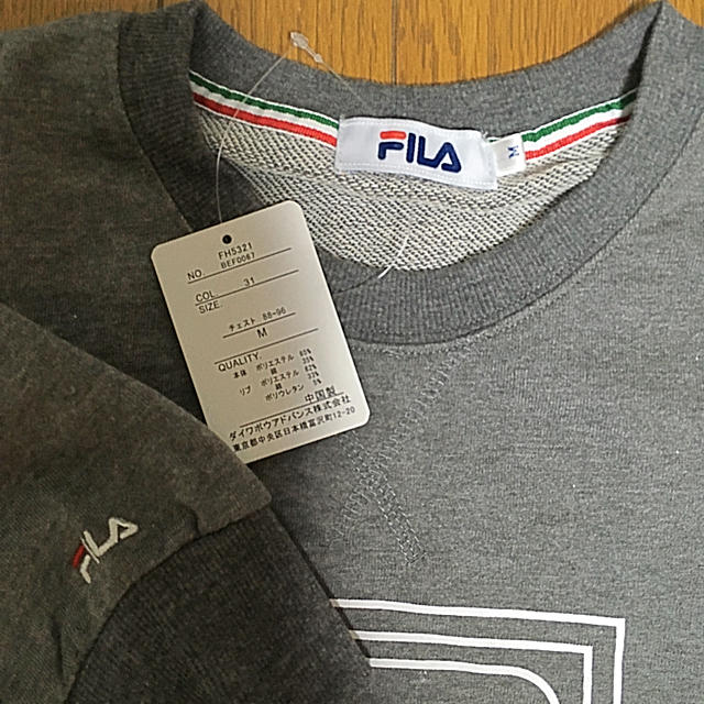 FILA(フィラ)のFILA❄︎スエット❄︎薄手❄︎M❄︎グレー メンズのトップス(スウェット)の商品写真