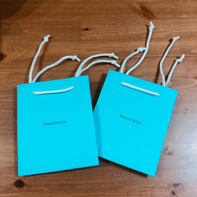 Tiffany & Co.(ティファニー)のティファニー 紙袋 レディースのバッグ(ショップ袋)の商品写真