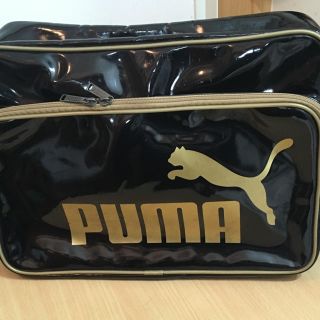 プーマ(PUMA)のプーマ エナメルバッグ(ショルダーバッグ)