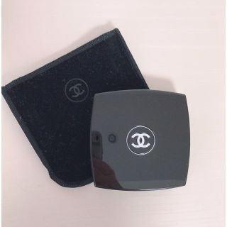 シャネル(CHANEL)のCHANEL プードゥル ユニヴェルセル コンパクト(フェイスパウダー)